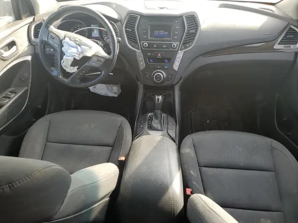 5XYZU3LB2HG455576 2017 HYUNDAI SANTA FE - Image 8