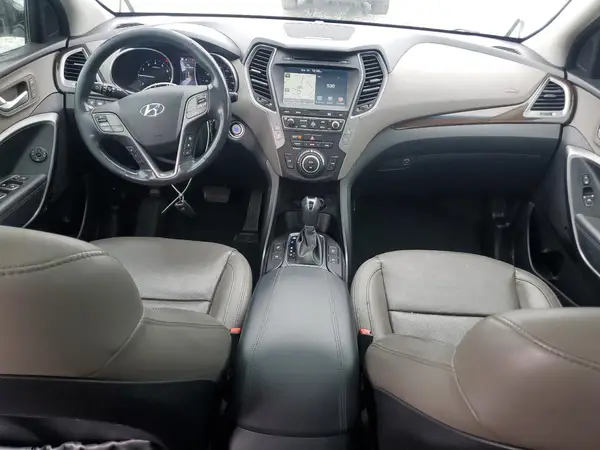 5XYZU3LB2HG494281 2017 HYUNDAI SANTA FE - Image 8