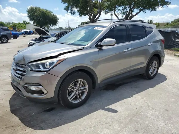 5XYZU3LB2JG519430 2018 HYUNDAI SANTA FE - Image 1