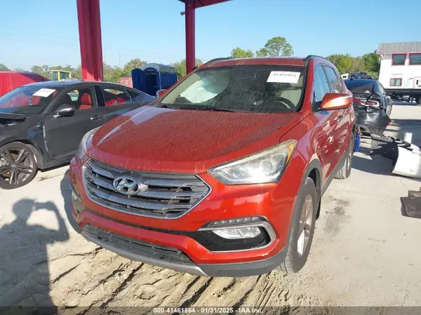 5XYZU3LB2JG520660 2018 HYUNDAI SANTA FE - Image 2