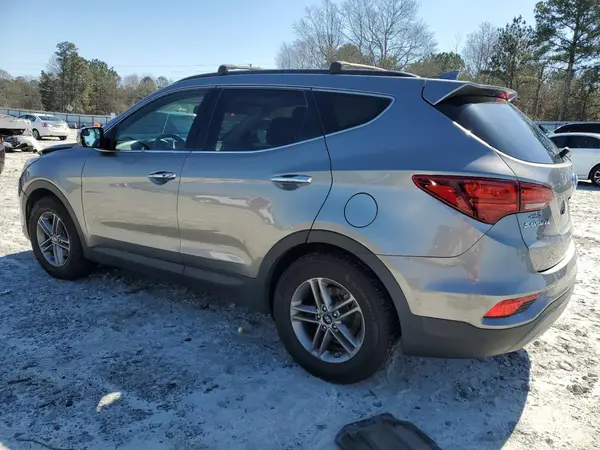 5XYZU3LB2JG559507 2018 HYUNDAI SANTA FE - Image 2