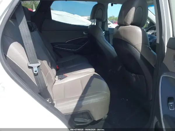 5XYZU3LB3GG309377 2016 HYUNDAI SANTA FE - Image 8