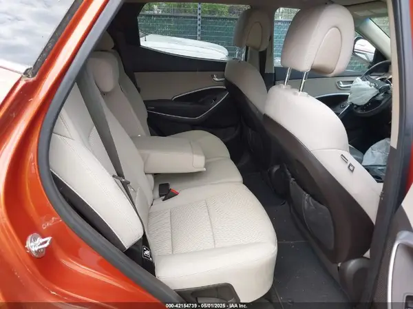 5XYZU3LB3GG377999 2016 HYUNDAI SANTA FE - Image 8