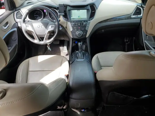 5XYZU3LB3HG425356 2017 HYUNDAI SANTA FE - Image 8