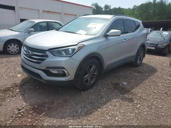 5XYZU3LB3HG426331 2017 HYUNDAI SANTA FE - Image 2