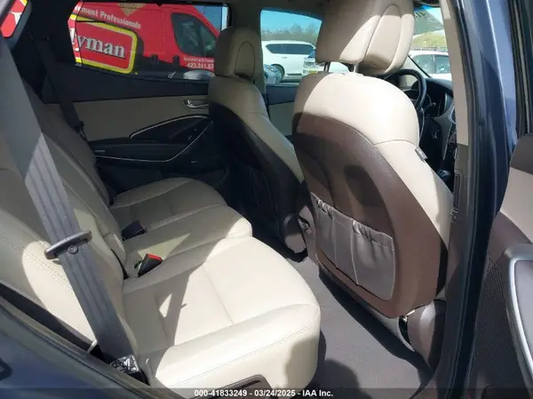 5XYZU3LB3HG457997 2017 HYUNDAI SANTA FE - Image 8