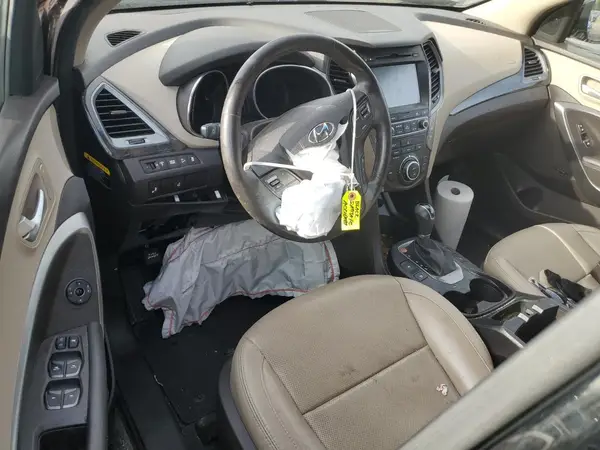 5XYZU3LB3HG462617 2017 HYUNDAI SANTA FE - Image 8