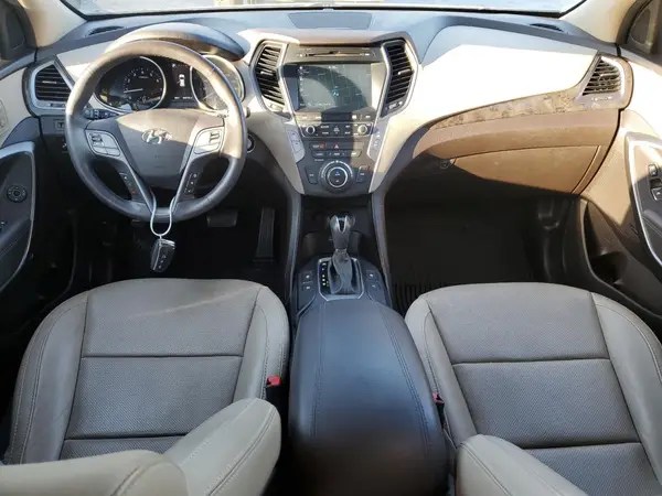 5XYZU3LB3HG465971 2017 HYUNDAI SANTA FE - Image 8
