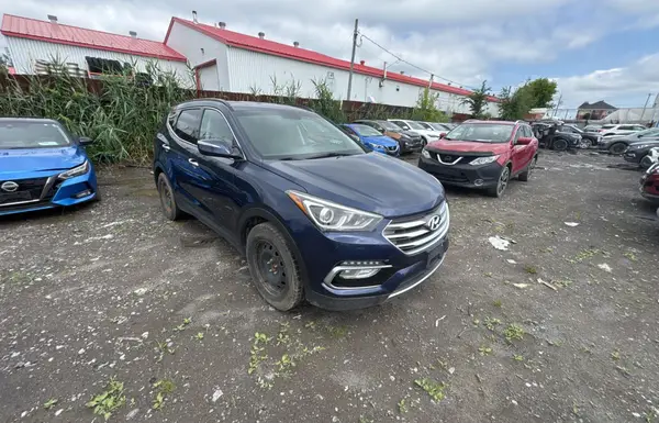 5XYZU3LB3HG483113 2017 HYUNDAI SANTA FE - Image 1