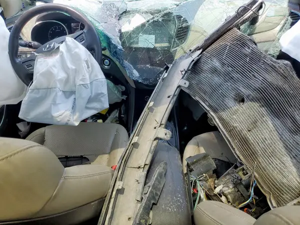 5XYZU3LB3JG505410 2018 HYUNDAI SANTA FE - Image 8