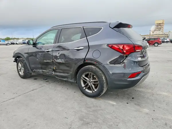 5XYZU3LB3JG524331 2018 HYUNDAI SANTA FE - Image 2