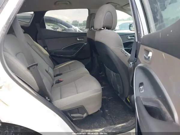 5XYZU3LB3JG570130 2018 HYUNDAI SANTA FE - Image 8