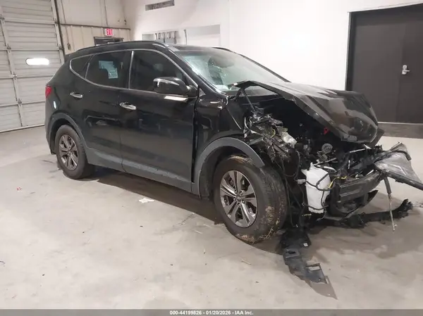 5XYZU3LB4GG346034 2016 HYUNDAI SANTA FE - Image 1