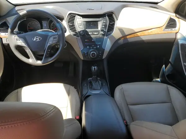 5XYZU3LB4GG376943 2016 HYUNDAI SANTA FE - Image 8