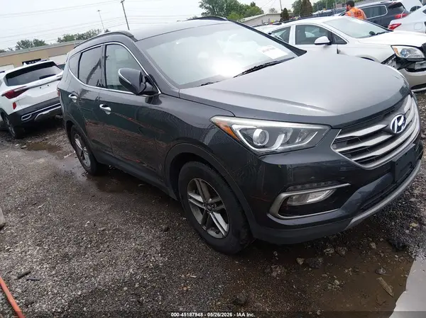 5XYZU3LB4HG383862 2017 HYUNDAI SANTA FE - Image 1