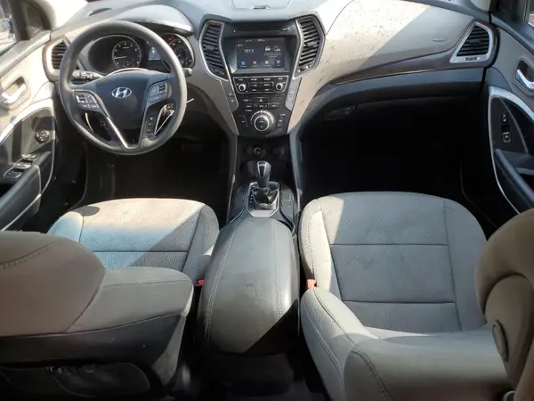 5XYZU3LB4HG396644 2017 HYUNDAI SANTA FE - Image 8