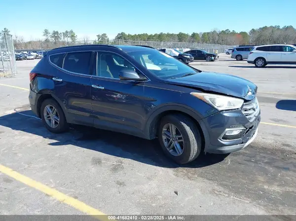 5XYZU3LB4HG407304 2017 HYUNDAI SANTA FE - Image 1