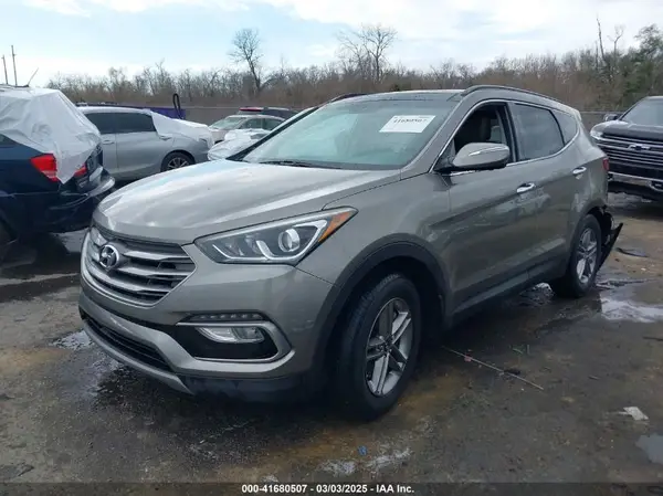 5XYZU3LB4HG423776 2017 HYUNDAI SANTA FE - Image 2