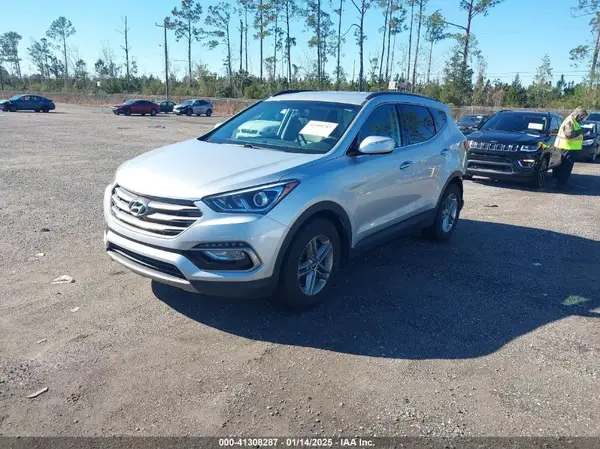 5XYZU3LB4HG430663 2017 HYUNDAI SANTA FE - Image 2
