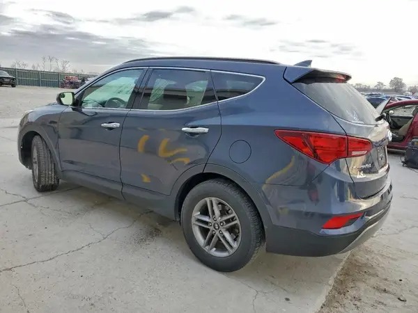 5XYZU3LB4HG436401 2017 HYUNDAI SANTA FE - Image 2