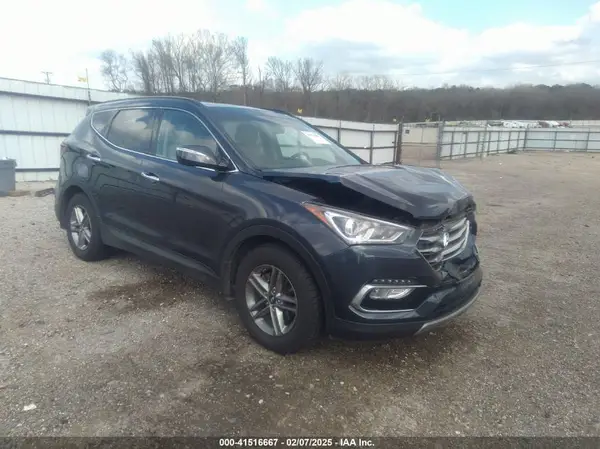 5XYZU3LB4HG461945 2017 HYUNDAI SANTA FE - Image 1