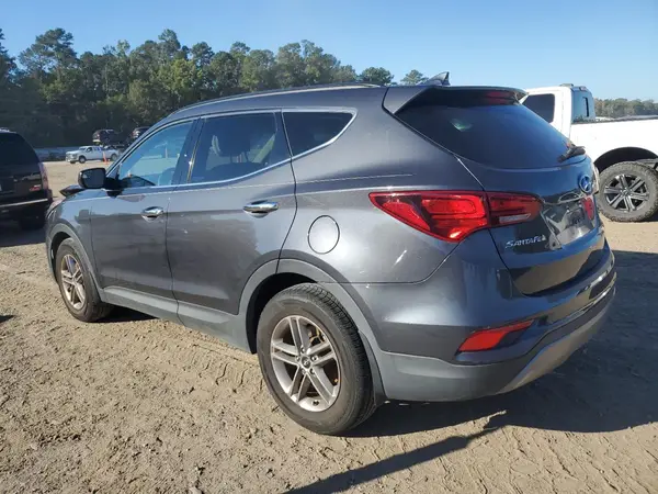 5XYZU3LB4HG499563 2017 HYUNDAI SANTA FE - Image 2