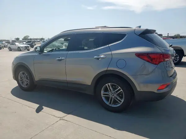 5XYZU3LB4JG564241 2018 HYUNDAI SANTA FE - Image 2