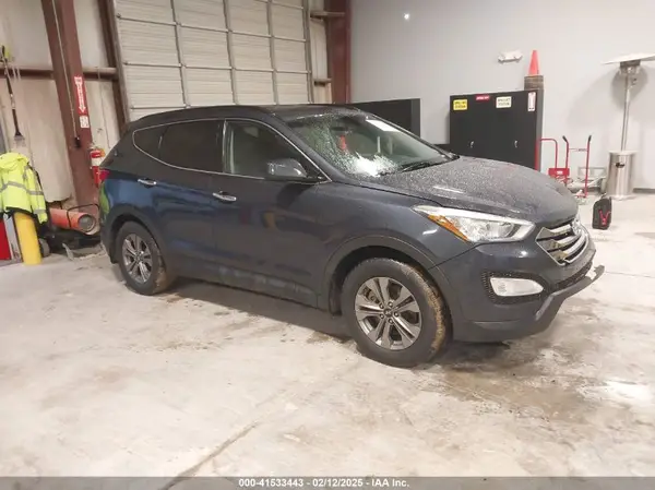 5XYZU3LB5GG340937 2016 HYUNDAI SANTA FE - Image 1