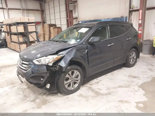 5XYZU3LB5GG340937 2016 HYUNDAI SANTA FE - Image 2