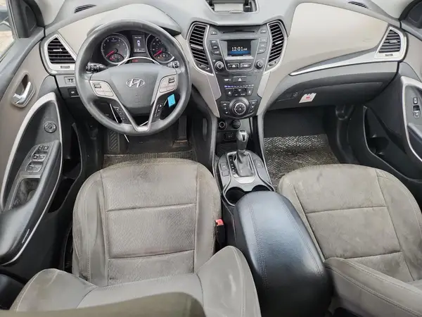 5XYZU3LB5GG347466 2016 HYUNDAI SANTA FE - Image 8