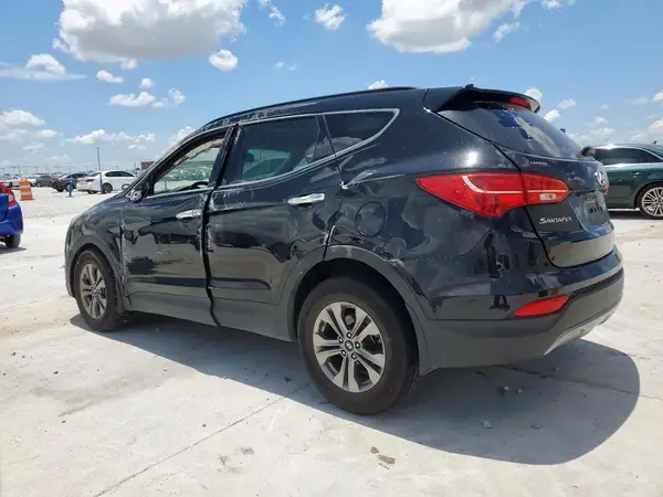 5XYZU3LB5GG367863 2016 HYUNDAI SANTA FE - Image 2