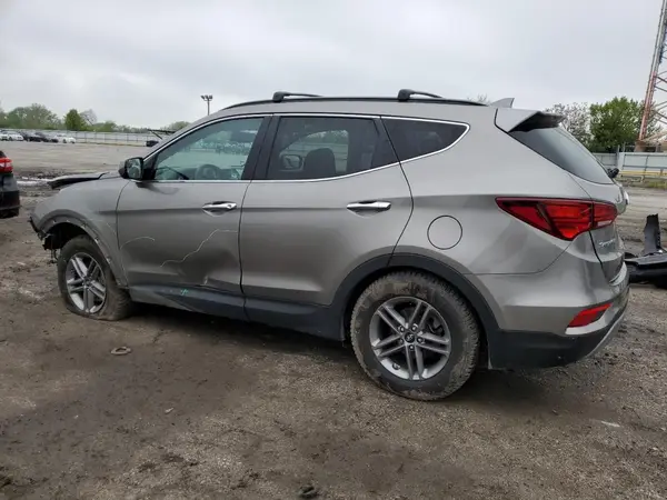 5XYZU3LB5HG398841 2017 HYUNDAI SANTA FE - Image 2