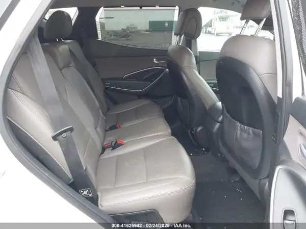 5XYZU3LB5HG406999 2017 HYUNDAI SANTA FE - Image 8