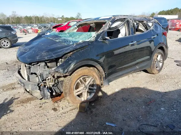 5XYZU3LB5HG429716 2017 HYUNDAI SANTA FE - Image 2