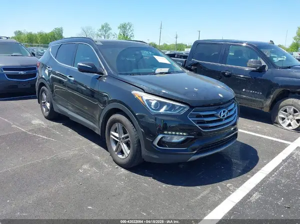 5XYZU3LB5HG436763 2017 HYUNDAI SANTA FE - Image 1
