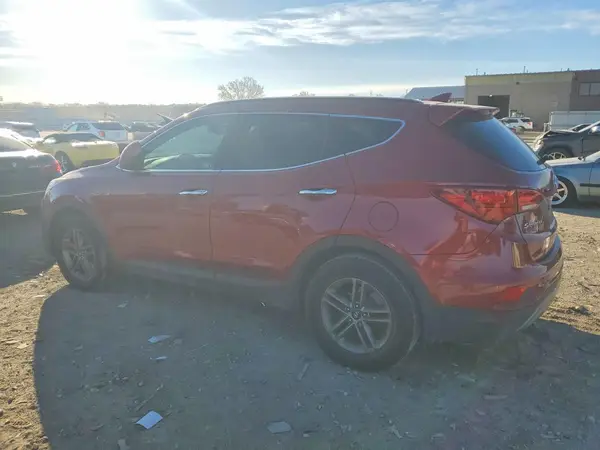 5XYZU3LB5HG445480 2017 HYUNDAI SANTA FE - Image 2