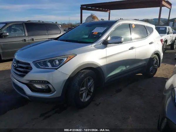 5XYZU3LB5HG494288 2017 HYUNDAI SANTA FE - Image 2