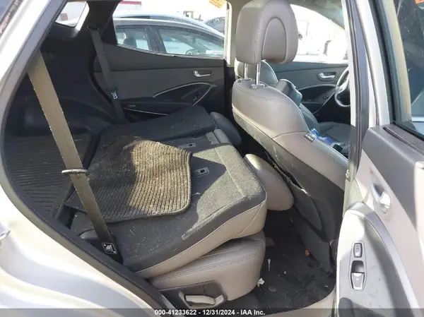 5XYZU3LB5HG494288 2017 HYUNDAI SANTA FE - Image 8