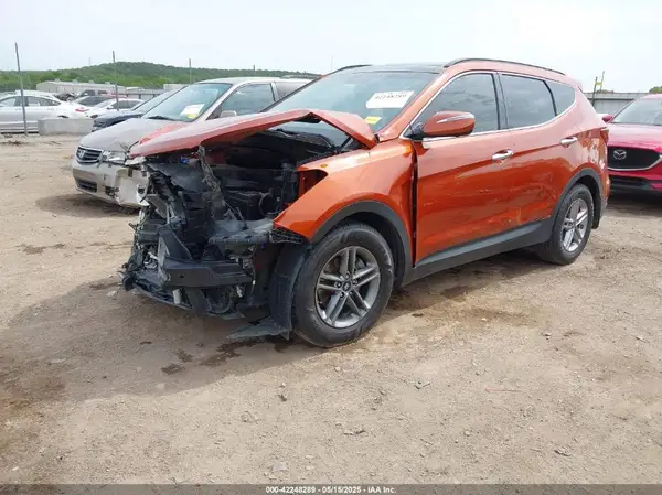 5XYZU3LB5JG504212 2018 HYUNDAI SANTA FE - Image 2