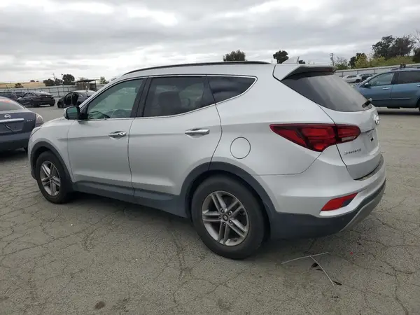 5XYZU3LB5JG504744 2018 HYUNDAI SANTA FE - Image 2