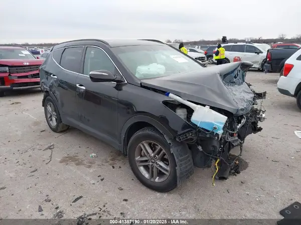 5XYZU3LB5JG536755 2018 HYUNDAI SANTA FE - Image 1