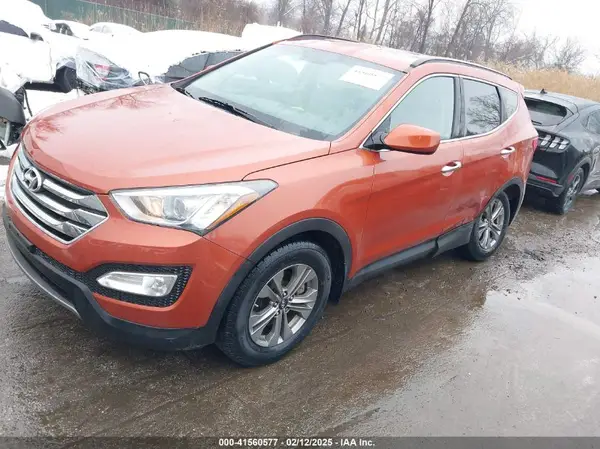 5XYZU3LB6GG317540 2016 HYUNDAI SANTA FE - Image 2