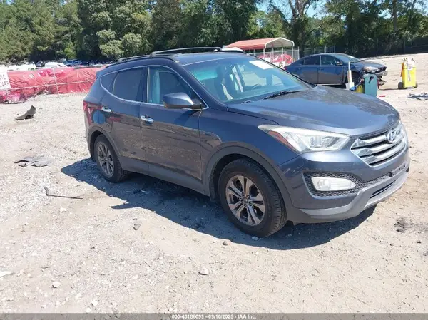 5XYZU3LB6GG325055 2016 HYUNDAI SANTA FE - Image 1