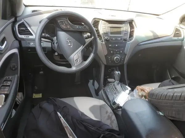 5XYZU3LB6GG341644 2016 HYUNDAI SANTA FE - Image 8