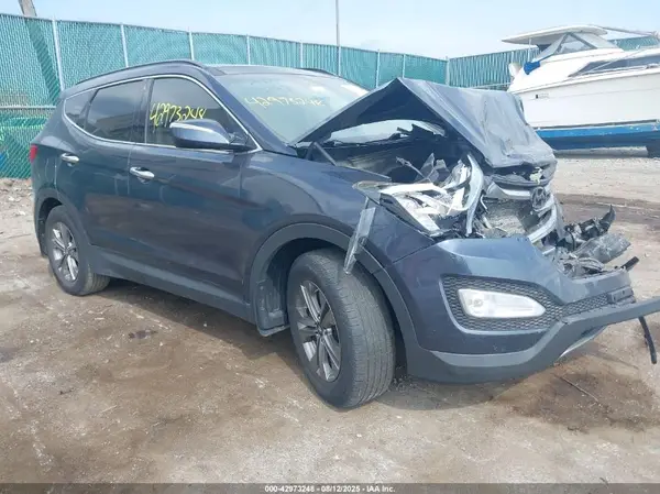 5XYZU3LB6GG356600 2016 HYUNDAI SANTA FE - Image 1
