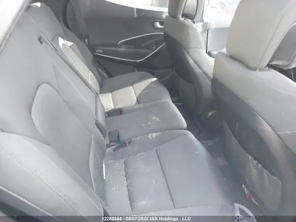 5XYZU3LB6HG392353 2017 HYUNDAI SANTA FE - Image 8