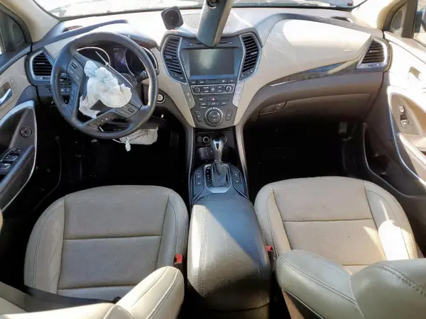 5XYZU3LB6HG402279 2017 HYUNDAI SANTA FE - Image 8