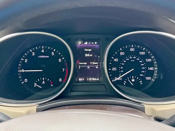 5XYZU3LB6HG420622 2017 HYUNDAI SANTA FE - Image 8