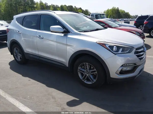 5XYZU3LB6HG421978 2017 HYUNDAI SANTA FE - Image 1