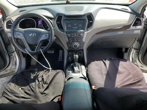 5XYZU3LB6HG487558 2017 HYUNDAI SANTA FE - Image 8